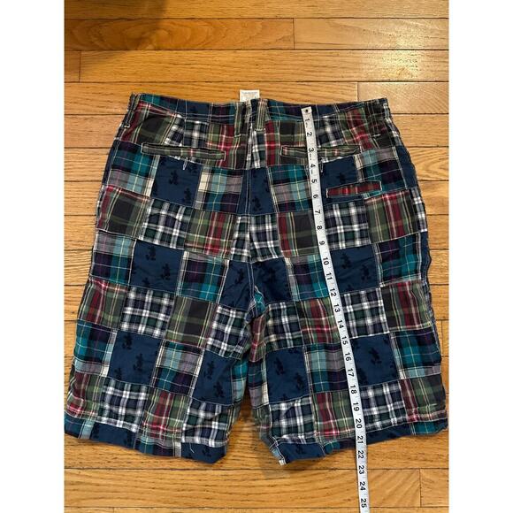 Men’s Size 36 Walt Disney Khaki Shorts Mickey Mouse - Picture 4 of 4